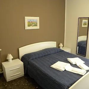 albergo-la-neigra.hotelitalianriviera.com/